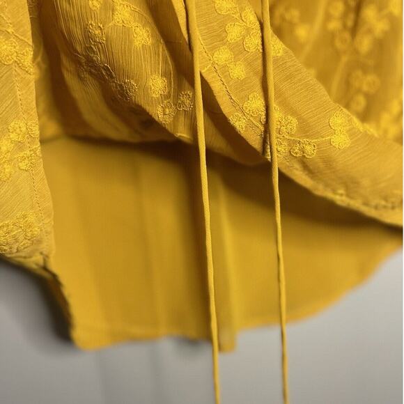 Anthropologie Maeve Size 8 Blouse Lace Up Front Floral Embroidered Sleeveless - Picture 8 of 8